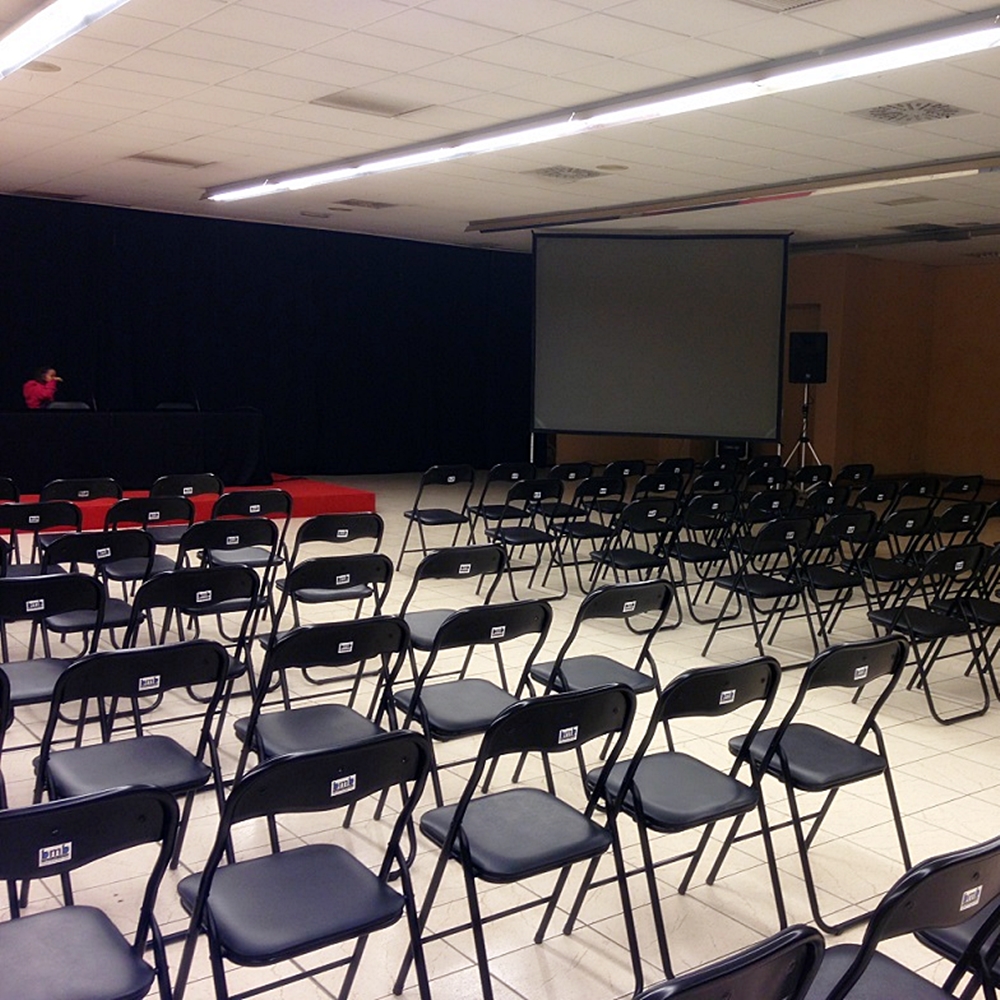 sillas-negras-tapizadas (2)